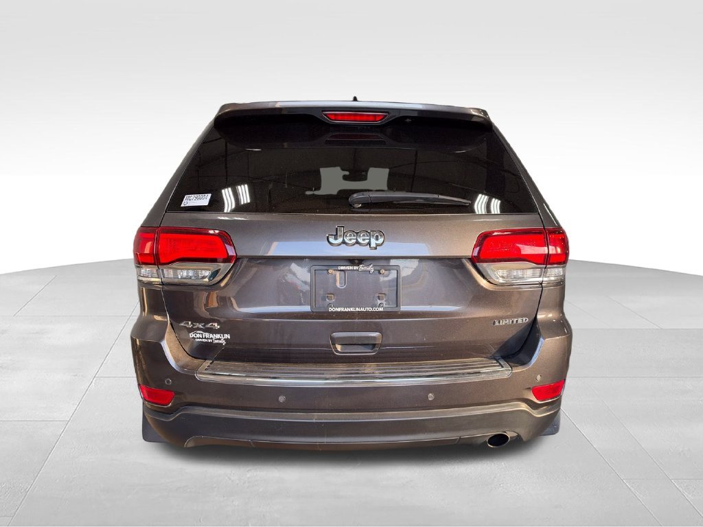 Used 2021 Gray Jeep Limited image 3