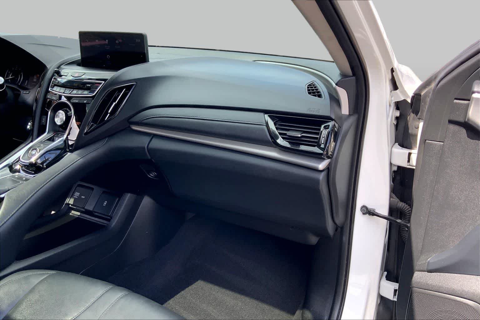 Used 2020 Platinum White Pearl Acura  image 19