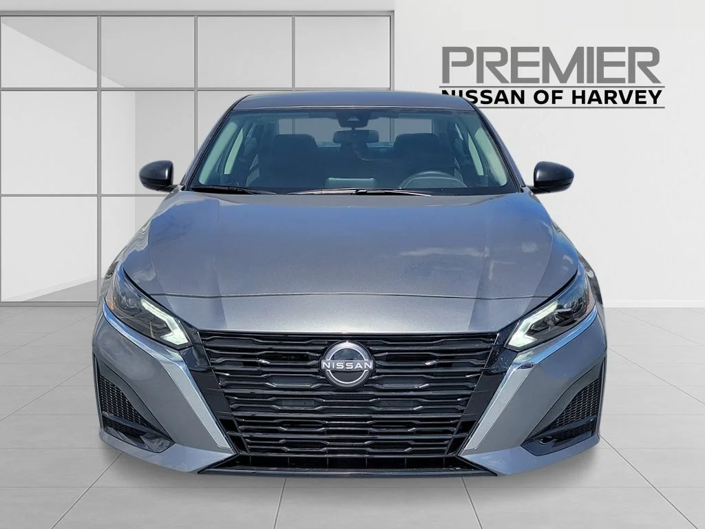 New 2026 Gun Metallic Nissan SV image 8