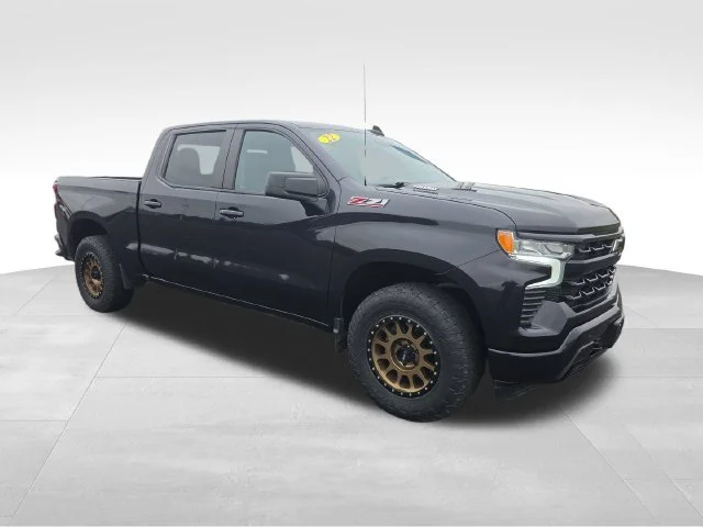 Used 2022 DARK ASH METALLIC Chevrolet RST image 8