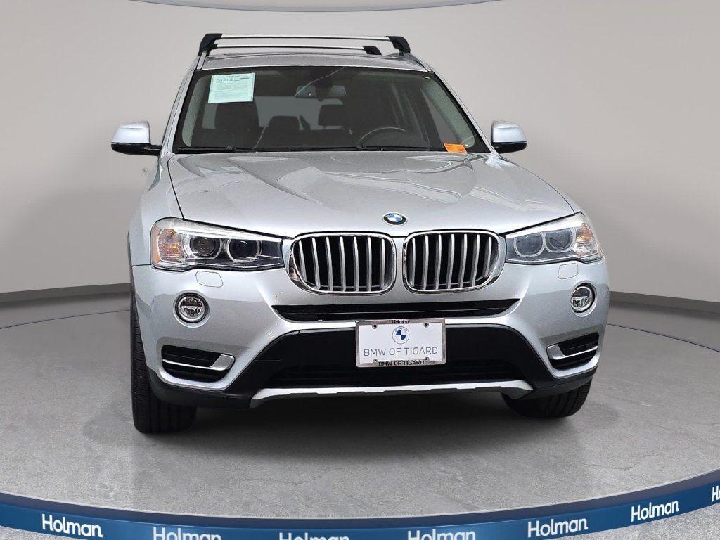 Used 2016 Glacier Silver Metallic BMW xDrive28d image 3