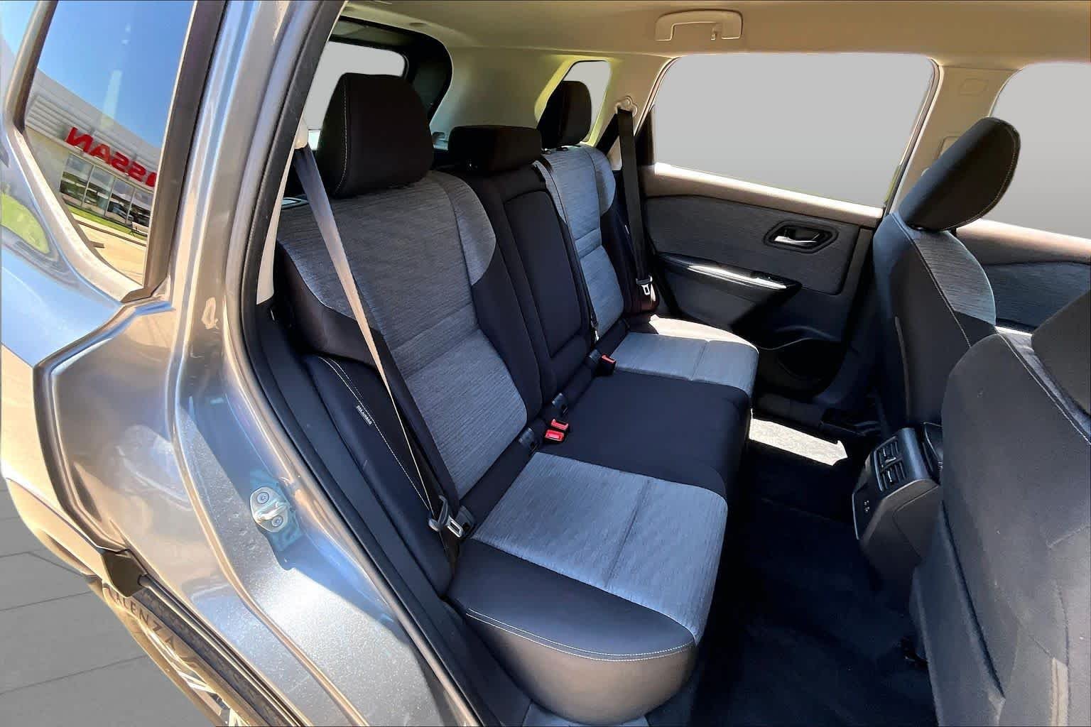 Certified Used 2023 Gun Metallic Nissan SV image 18