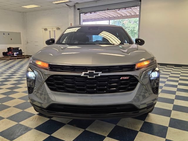 New 2026 Sterling Gray Metallic Chevrolet 1RS image 2