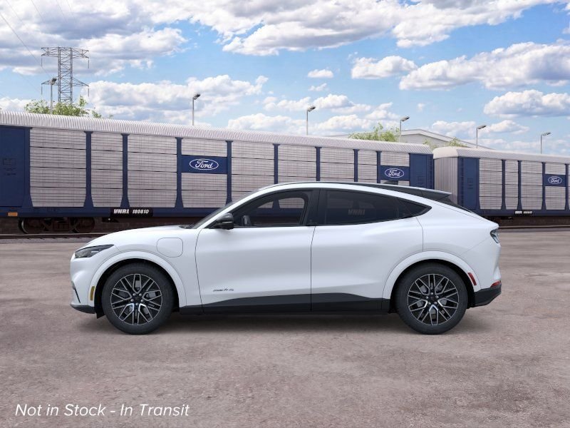 New 2026 Star White Metallic Tri-coat Ford Premium image 3