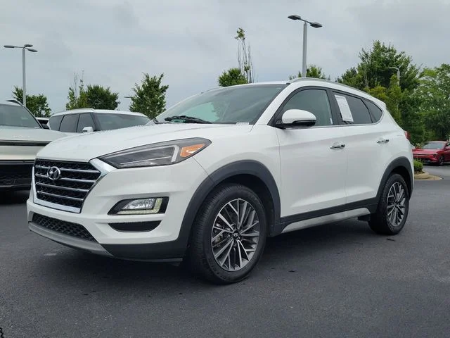 Used 2021 White Hyundai Limited image 31