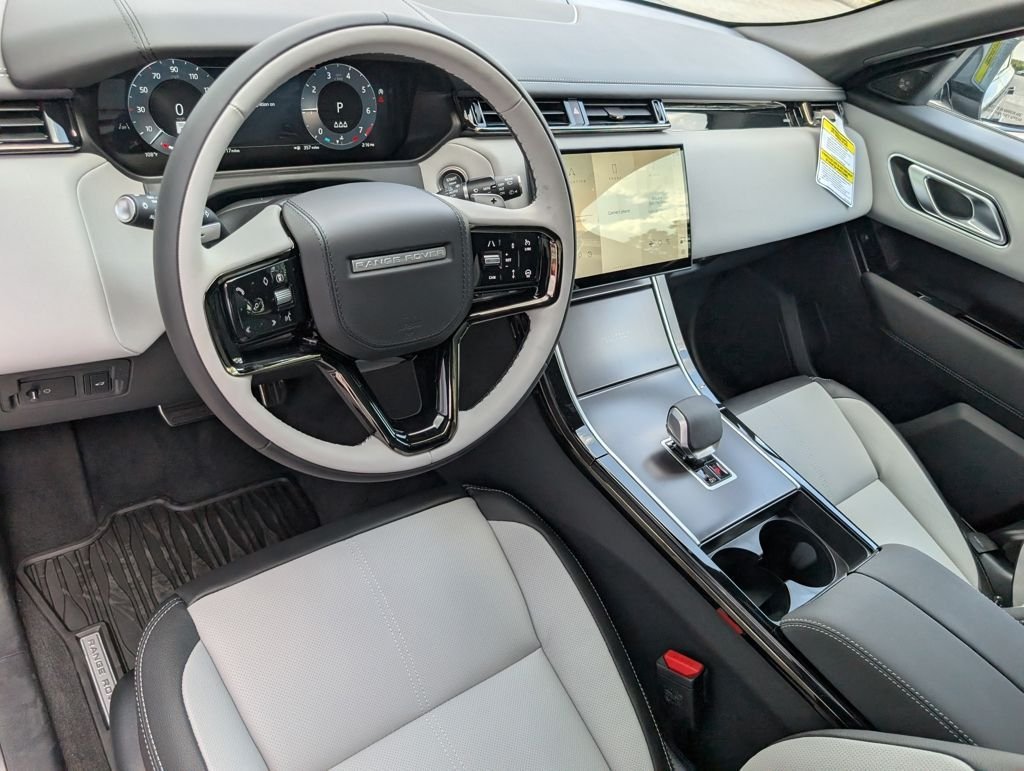 New 2026 Zadar Grey LAND ROVER  image 4