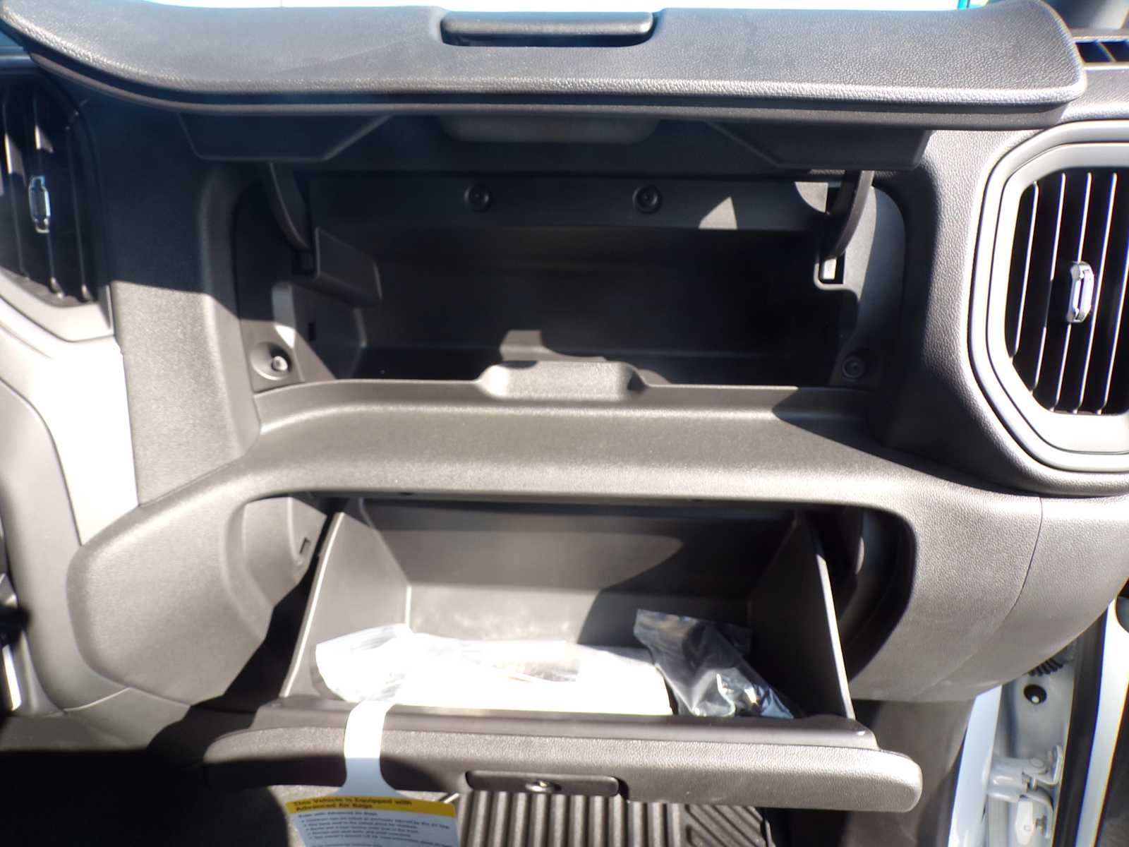 2024 Chevrolet Silverado 1500 Custom - Photo 16