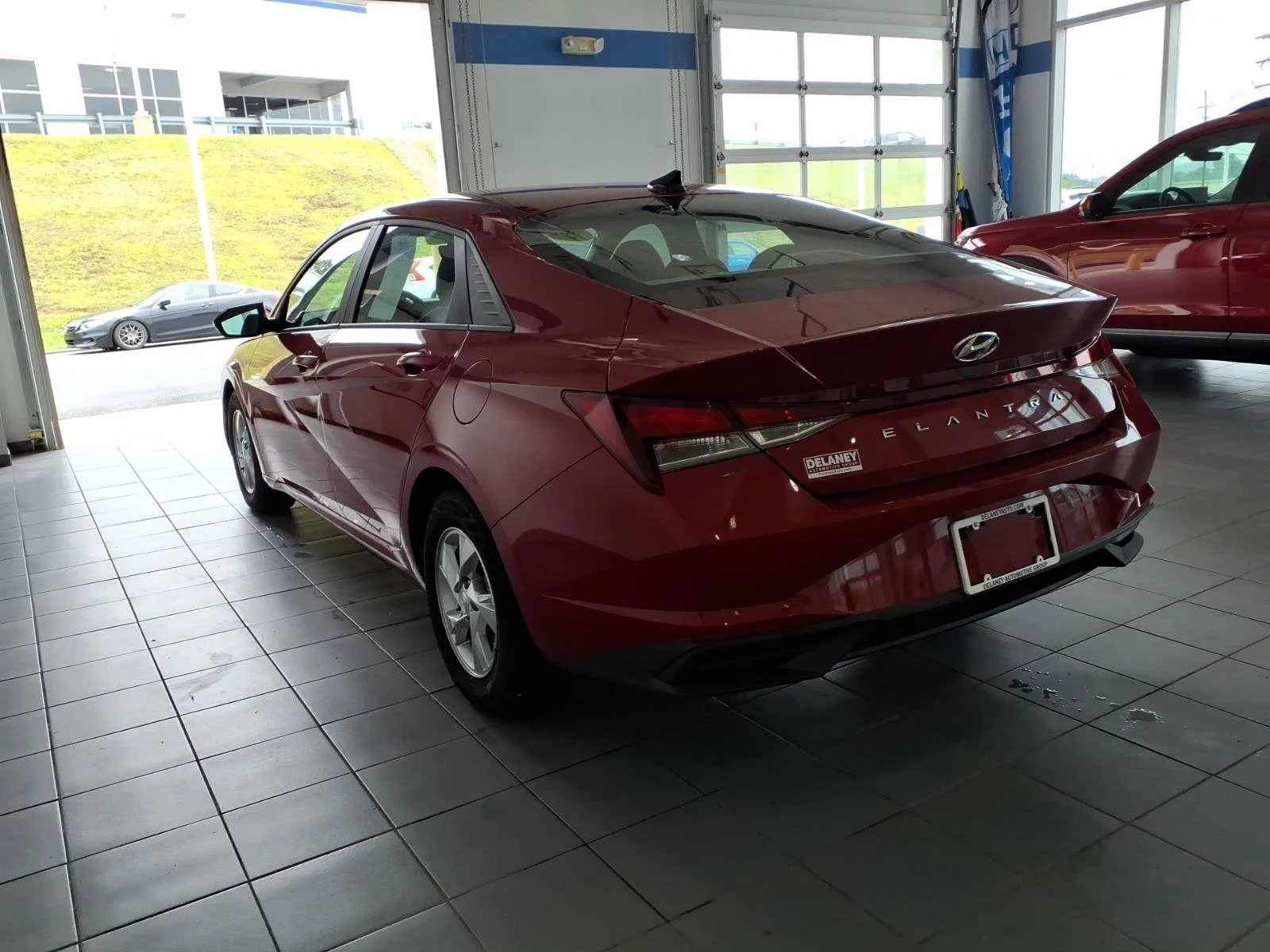 Used 2023 Scarlet Red Pearl Hyundai SE image 7