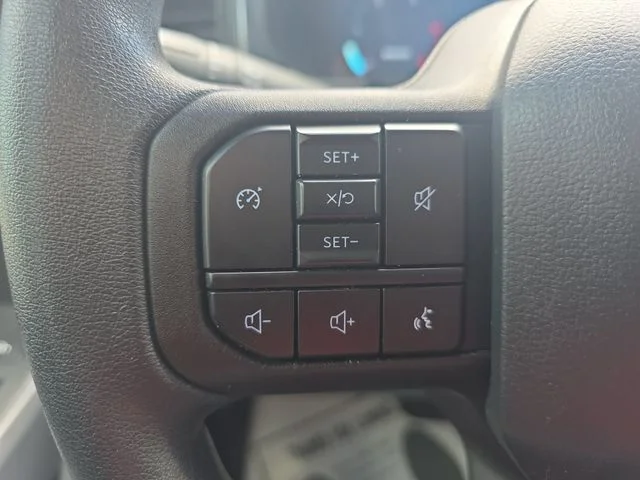 Used 2024 Black Ford XLT image 17
