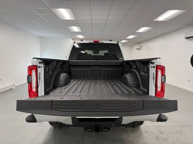 New 2026 White Ford Lariat image 8