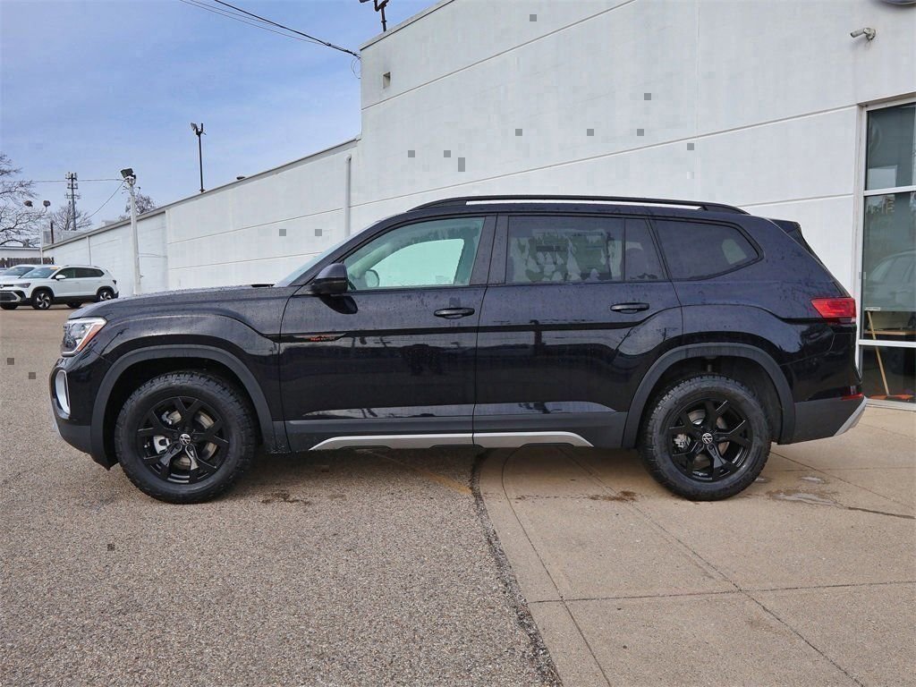 New 2026 Black Volkswagen 2.0T Peak Edition image 2