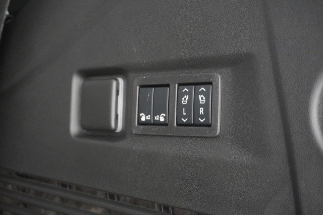 2026 Chevrolet Tahoe LT - Photo 9