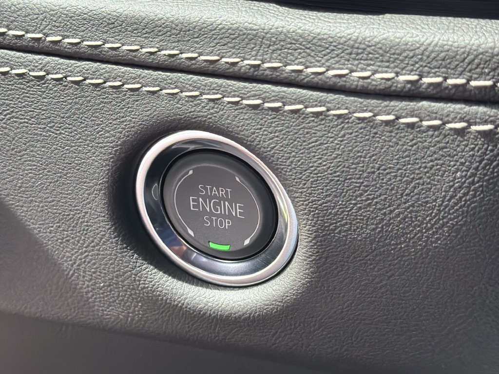 2026 Cadillac Escalade Luxury - Photo 32