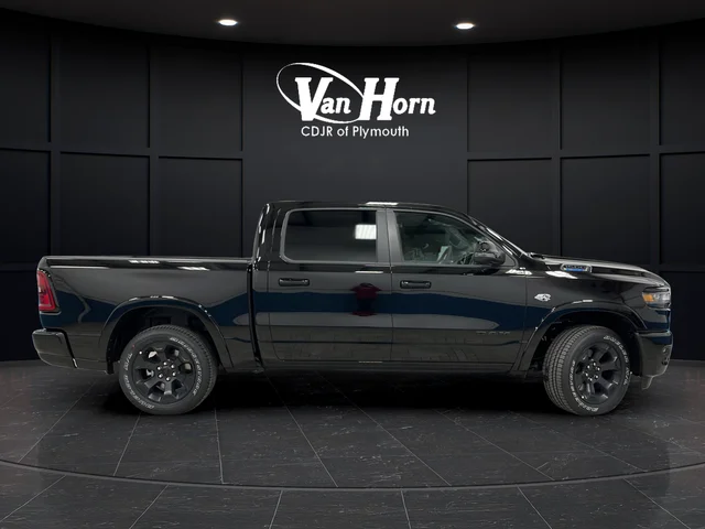 New 2026 Diamond Black Crystal Pearl-Coat Exterior Paint RAM Big Horn/Lone Star image 8