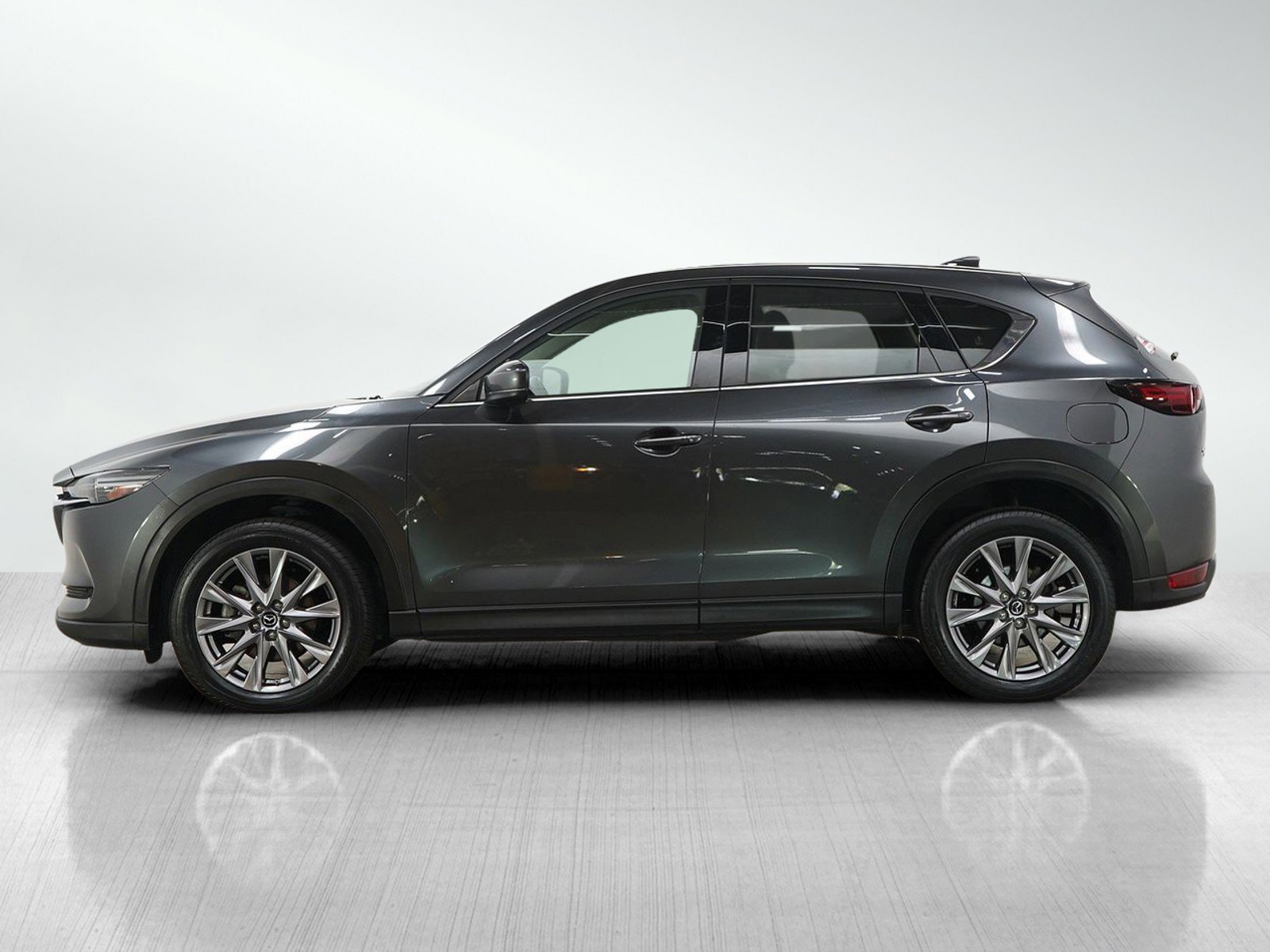 Used 2019 Mazda CX-5 Grand Touring Reserve with VIN JM3KFBDY1K0598399 for sale in Burnsville, Minnesota