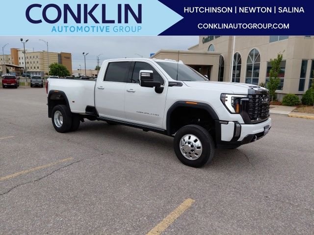 2024 GMC Sierra 4WD Crew Cab LB DRW Denali Ultimate's photo