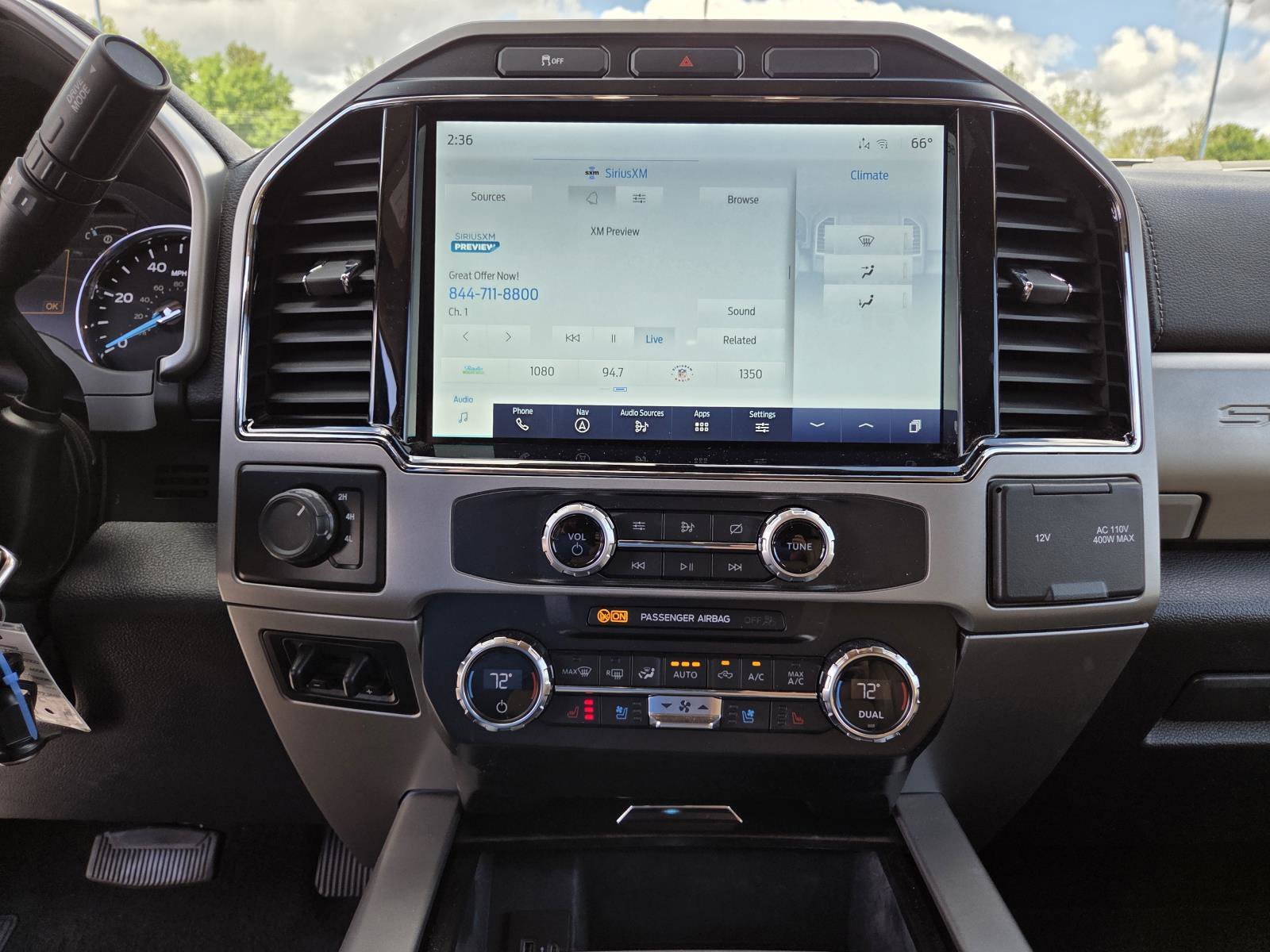 Used 2022 Oxford White Ford LARIAT image 25