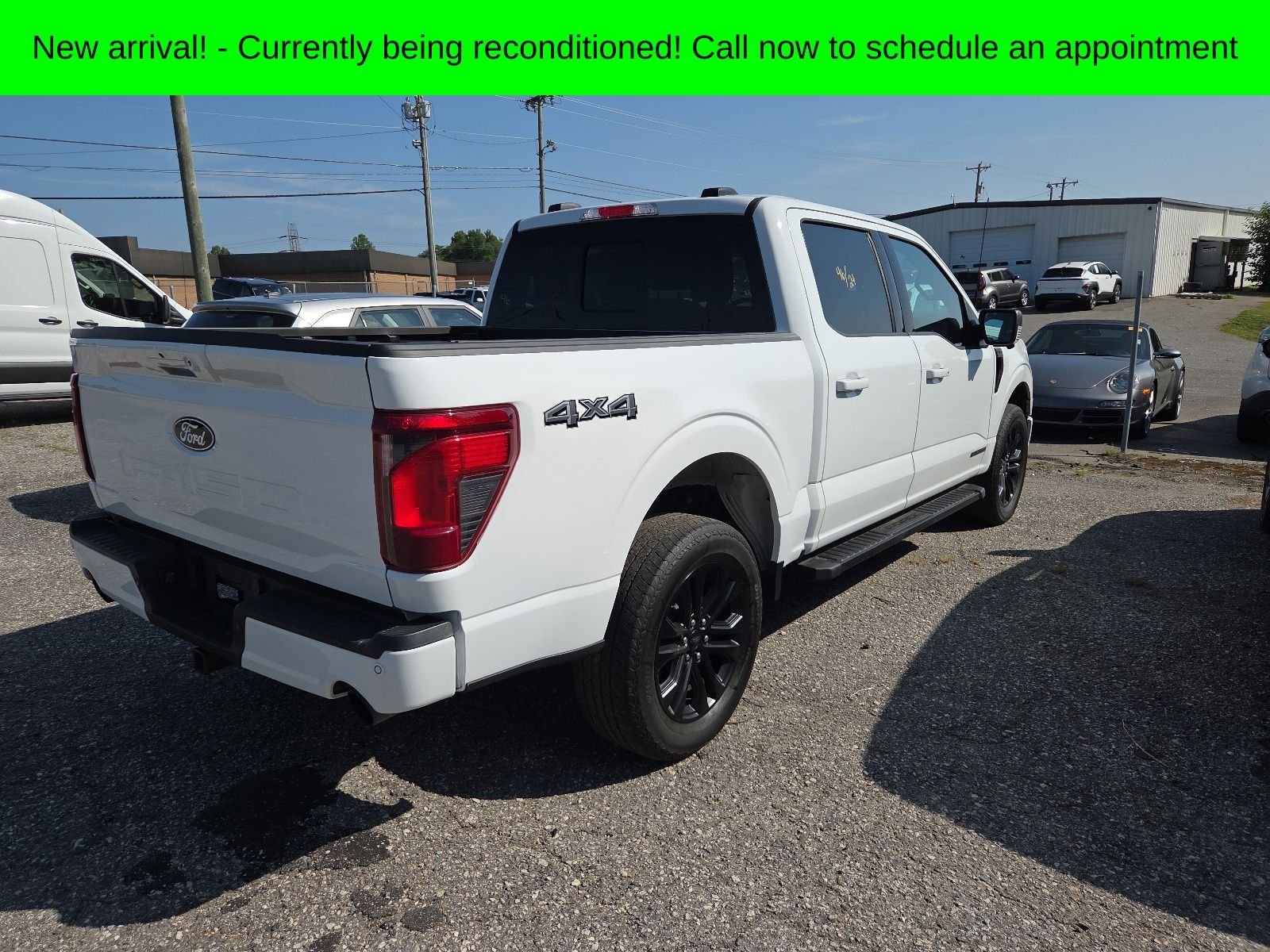 Used 2024 Oxford White Ford XLT image 6