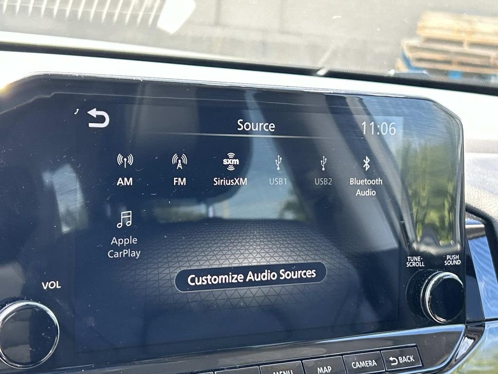 Used 2023 Gray Nissan Platinum image 33