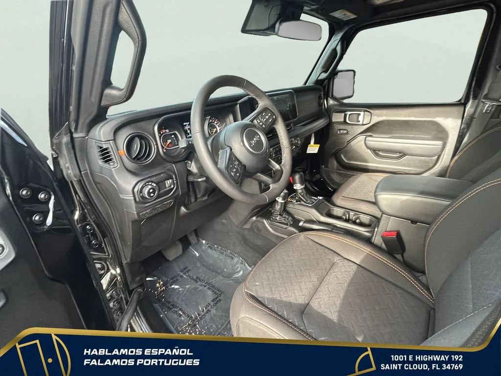 Used 2025 Black Jeep Mojave 4x4 image 15