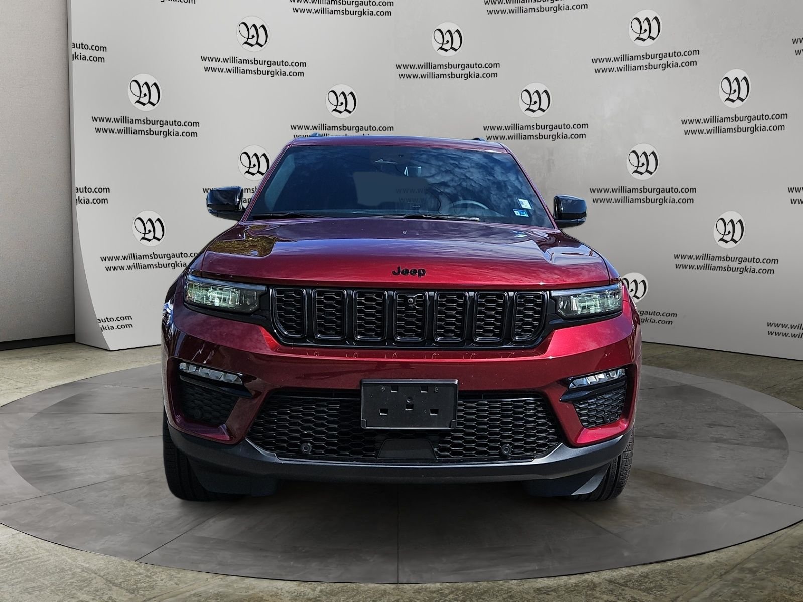 Used 2025 Red Jeep Limited image 8