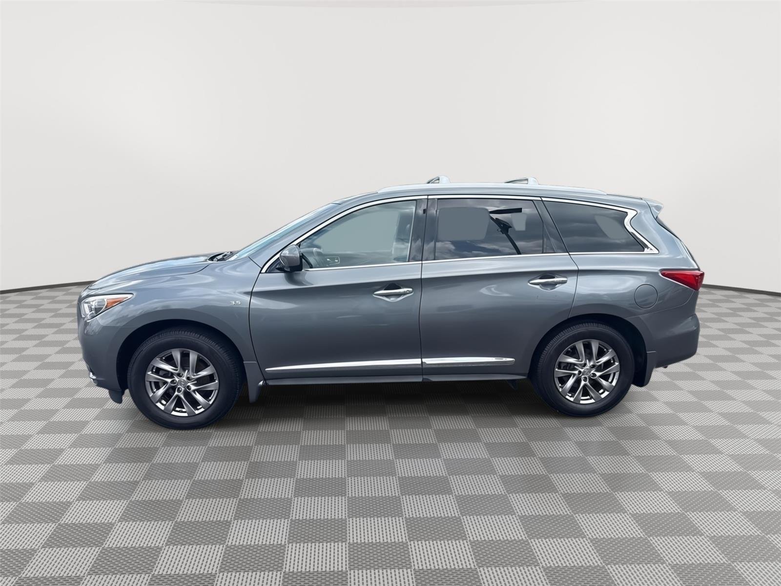 Used 2015 Graphite Shadow INFINITI  image 9