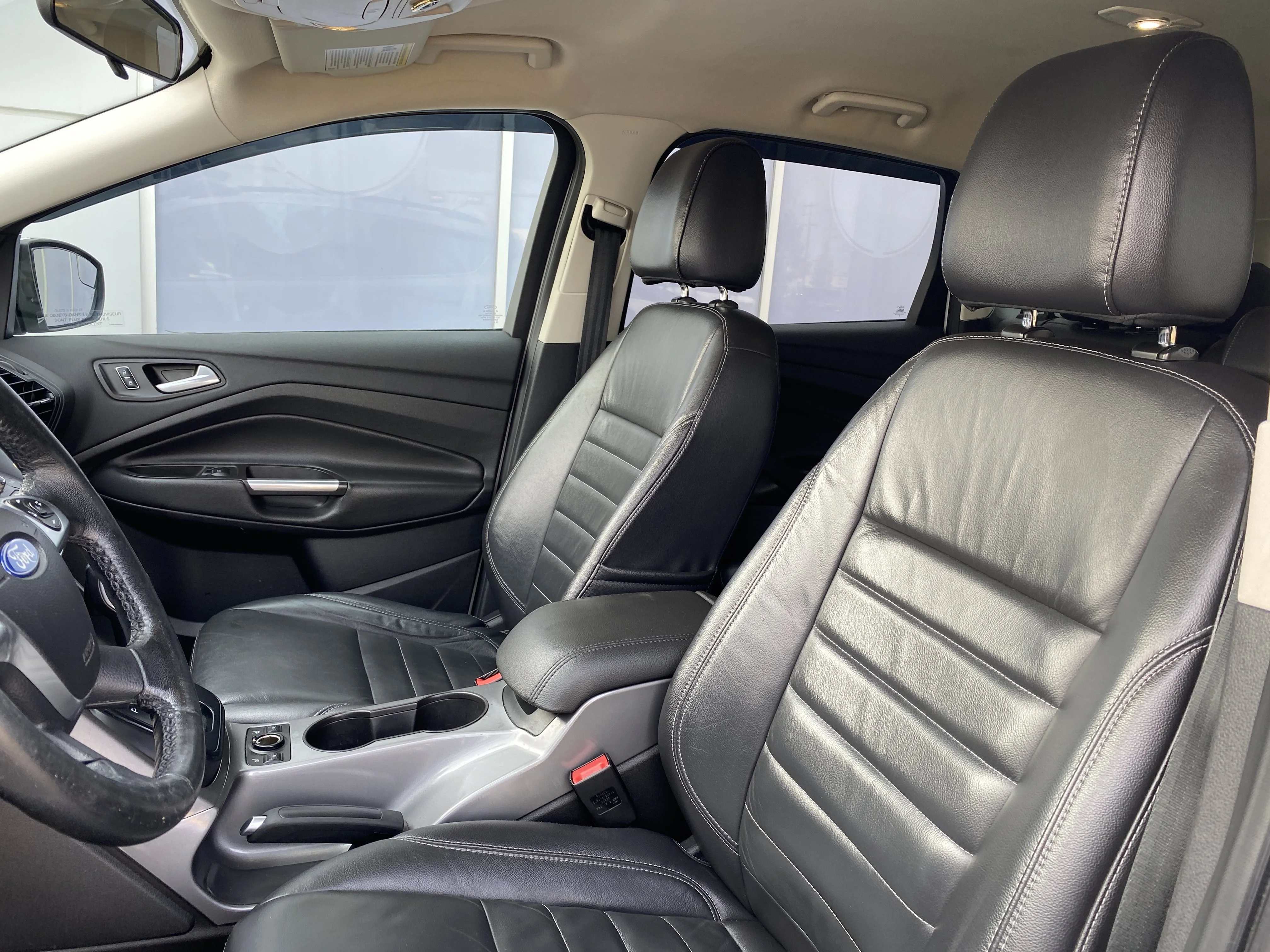 Used 2016 White Ford SE 4WD image 8