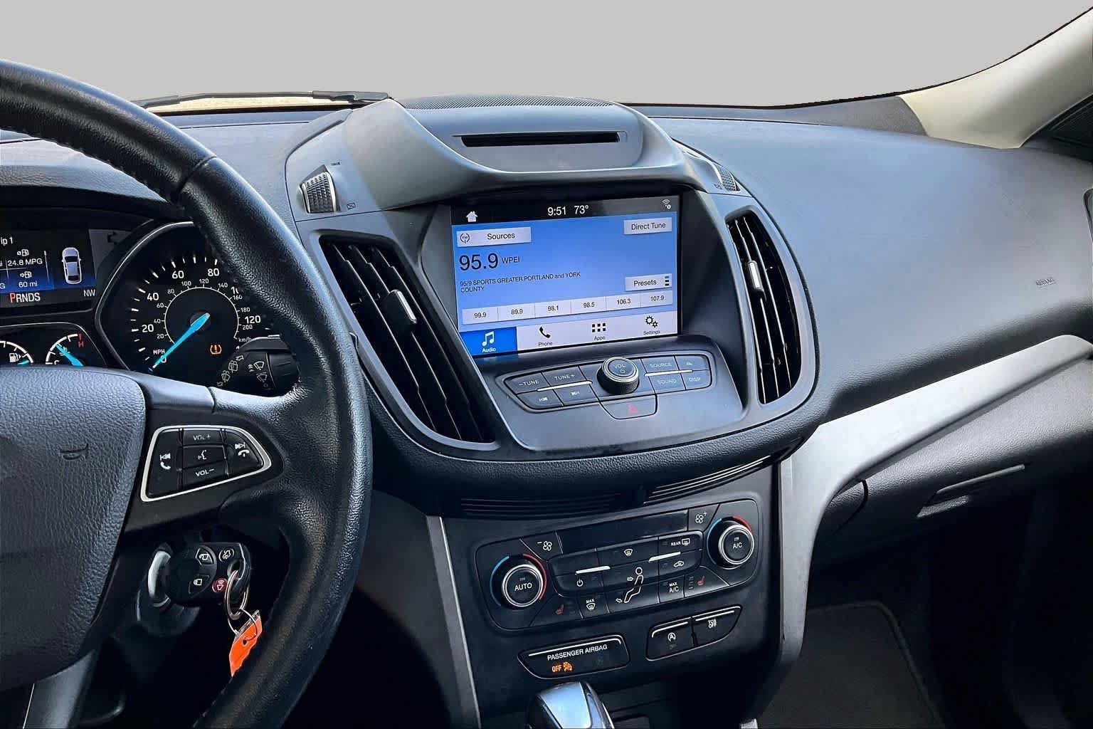 Used 2018 Oxford White Ford SEL image 7