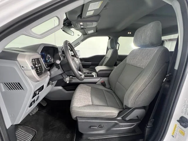 Used 2023 White Ford XLT image 11