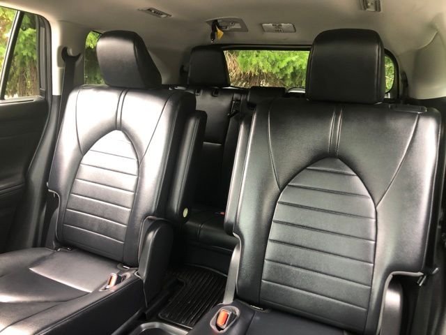 Used 2023 Gray Toyota XLE image 19