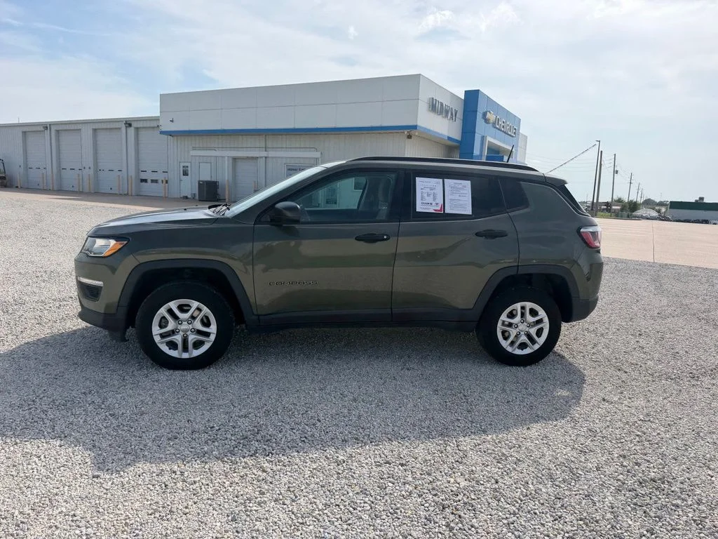 Certified Used 2018 Green Jeep Sport image 6