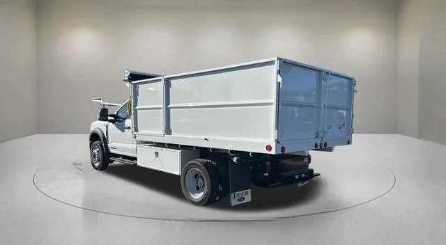 2024 Ford F-450 Super Duty Chassis Cab XL - Photo 15