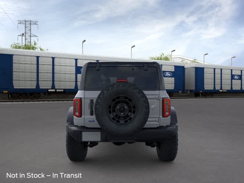 New 2026 Avalanche Gray Ford Badlands® image 5