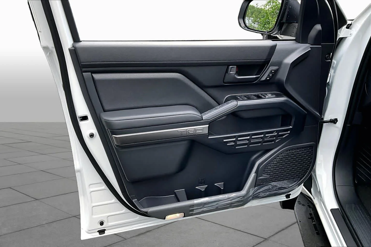 New 2026 Wind Chill Pearl Toyota TRD Sport Premium image 10