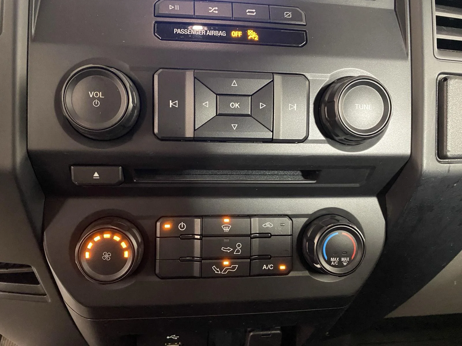 Used 2018 Race Red Ford XL image 11