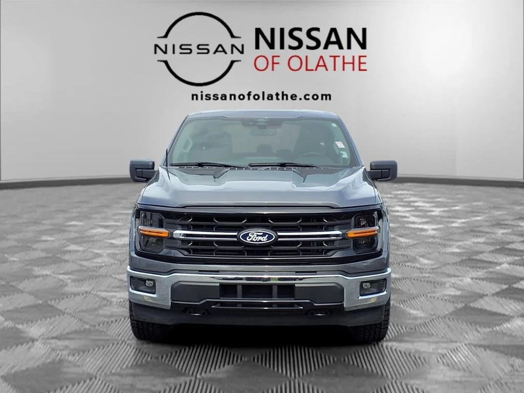 Used 2024 Gray Ford XLT image 31