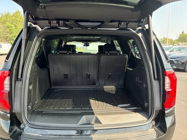 New 2026 Onyx Black GMC Elevation image 26