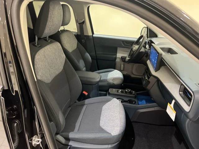New 2026 Black Ford XLT image 23