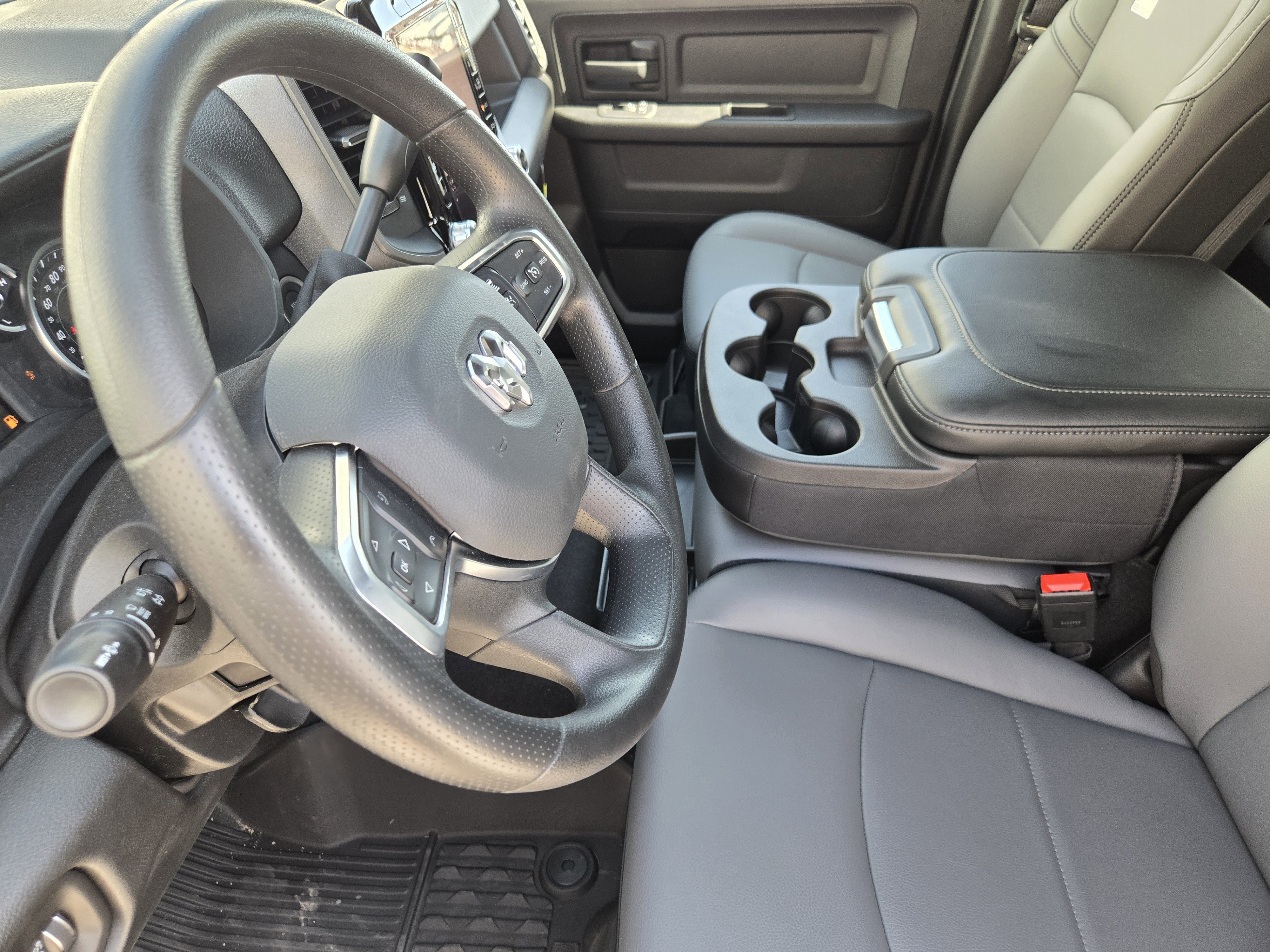 2026 RAM 2500 Tradesman - Photo 10