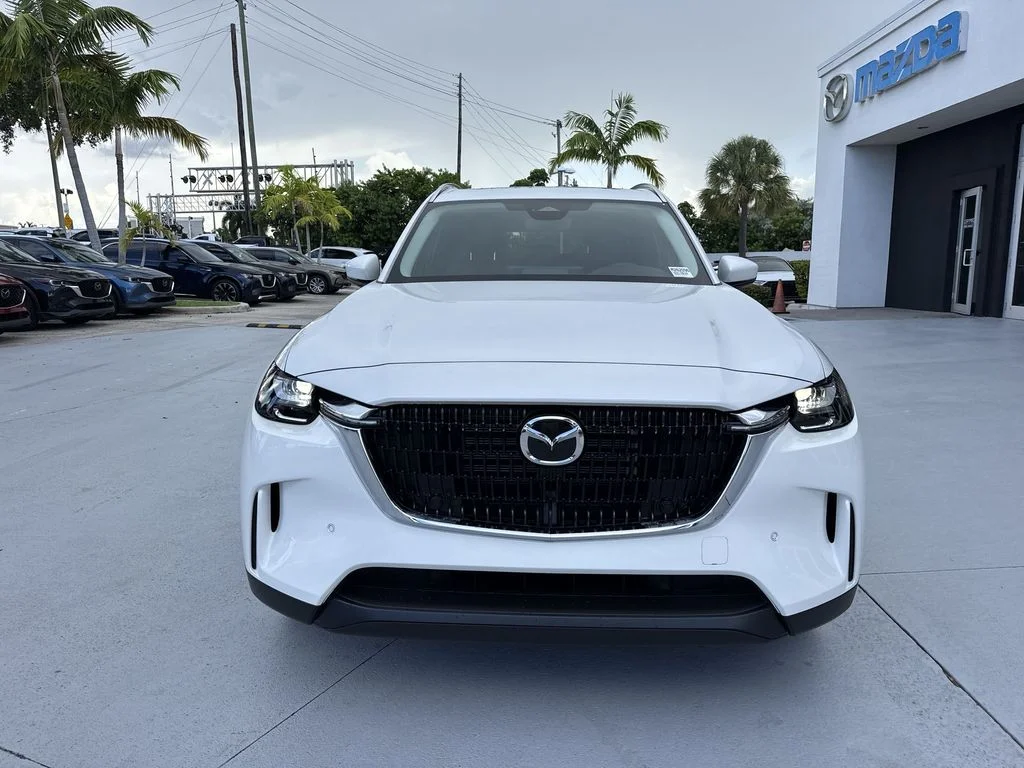 New 2026 White Mazda 3.3 Turbo Preferred AWD image 29