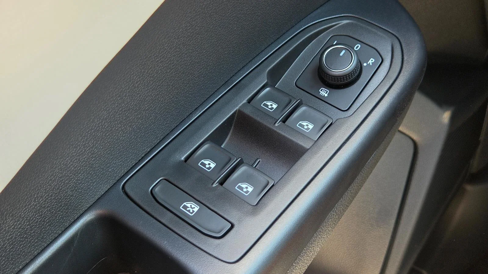 New 2026 GRAY Volkswagen SE image 20