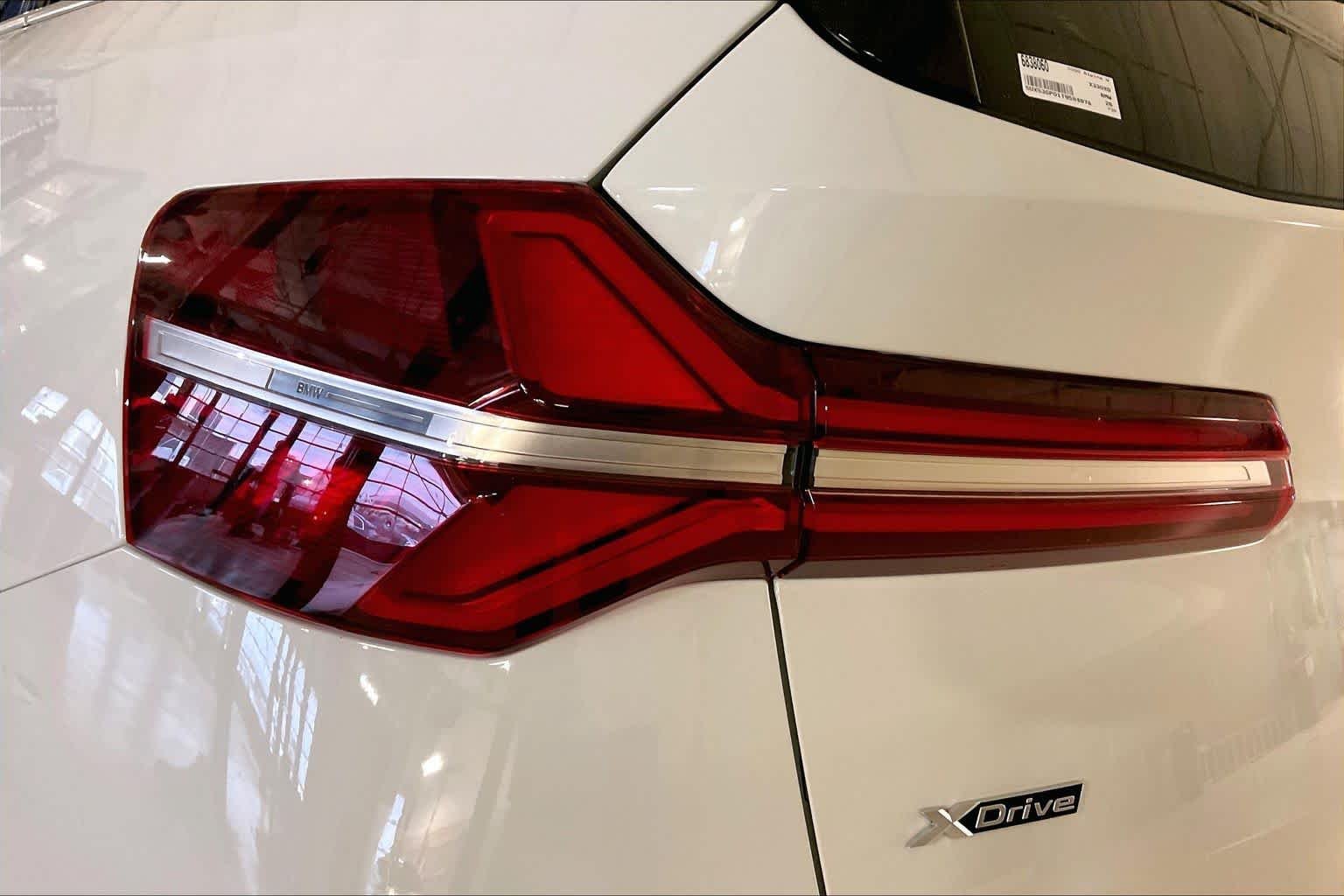 New 2026 Alpine White BMW 30 xDrive image 14