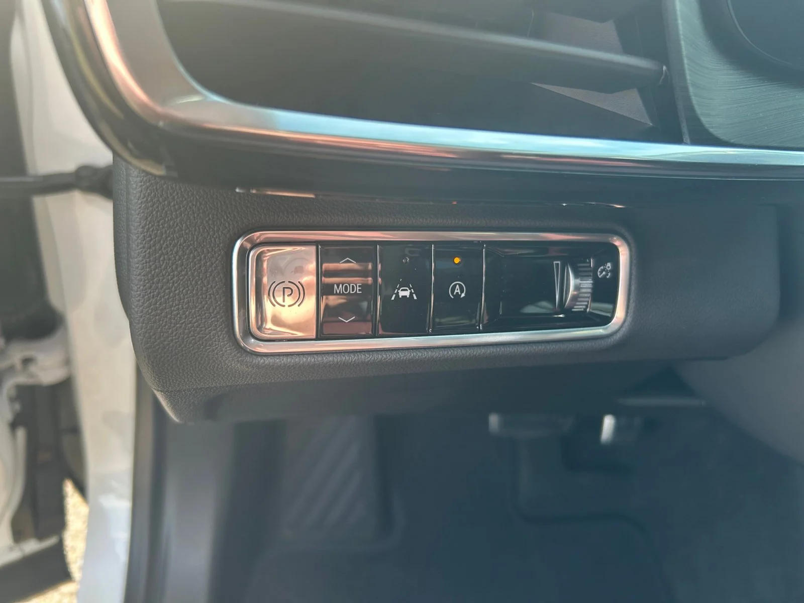 New 2026 Summit White Buick Sport Touring AWD image 16