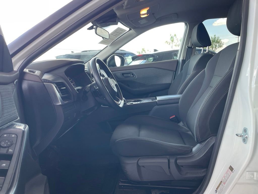 Certified Used 2023 White Nissan S image 10