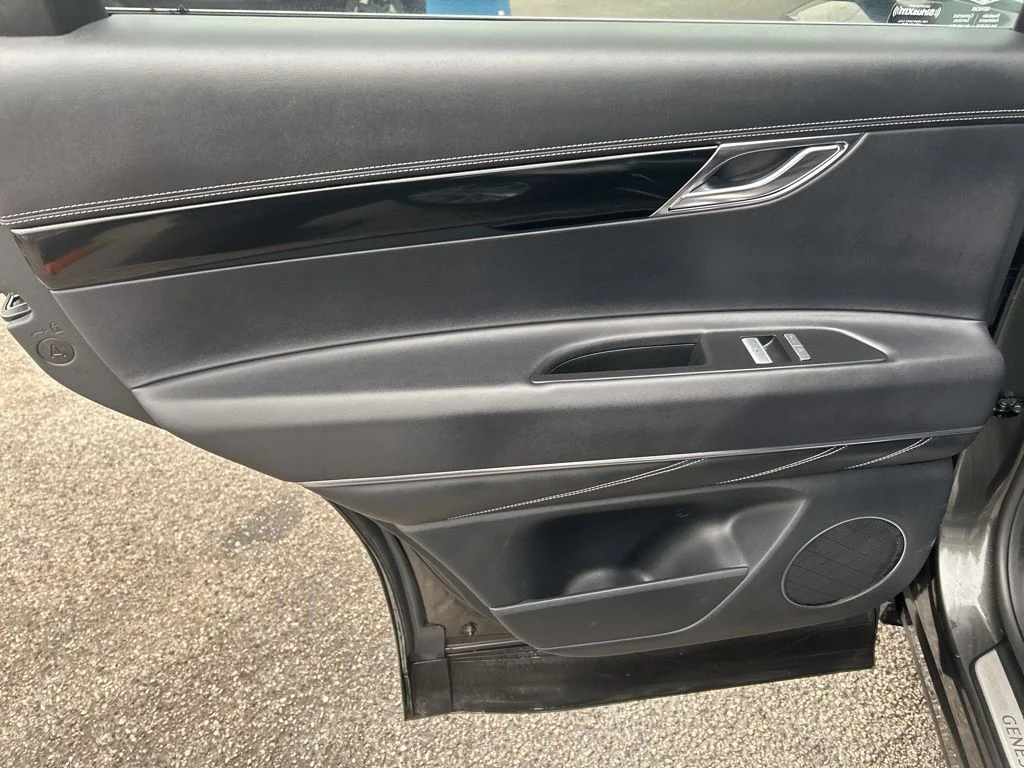 Used 2025 Gray Genesis 2.5T image 18