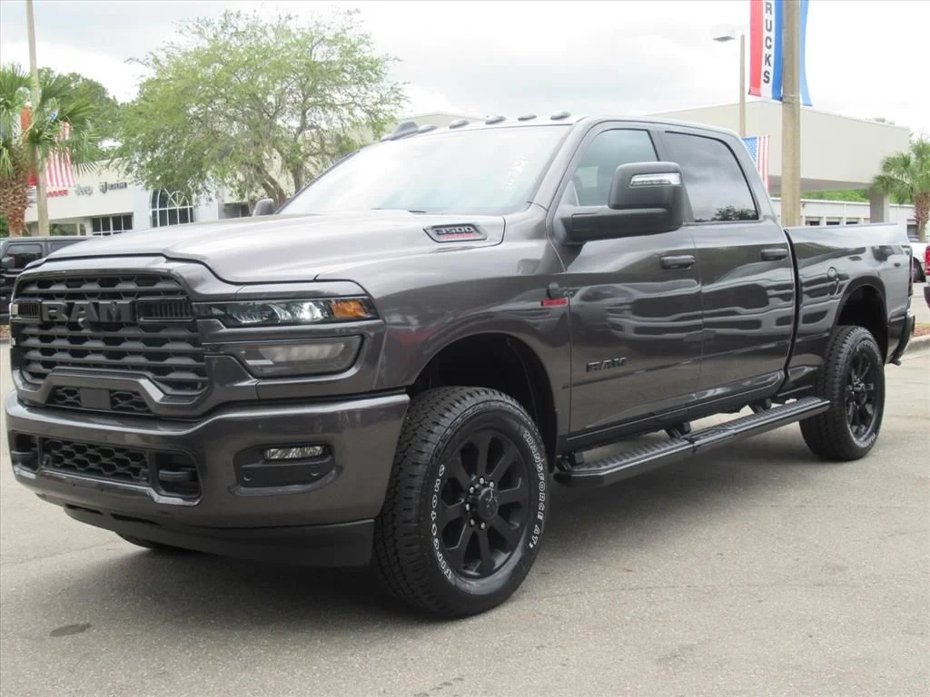 New 2026 Granite Crystal Metallic Clear-Coat Exterior Paint RAM Big Horn image 3