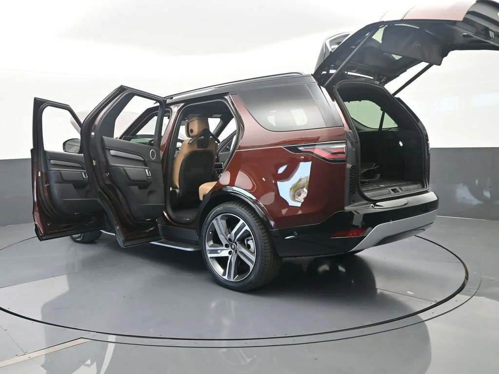 2026 Land Rover Discovery Gemini Edition - Photo 82