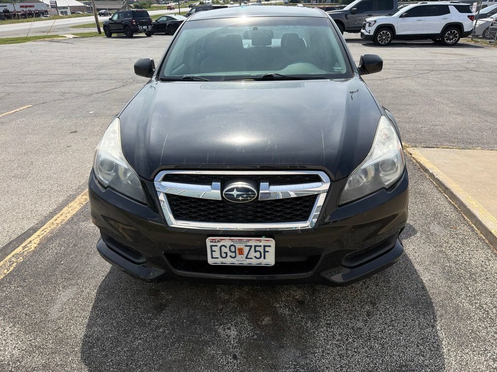Used 2014 Crystal Black Pearl Subaru 2.5i Premium image 6