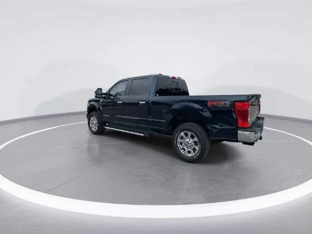 Used 2022 Blue Ford Lariat image 5
