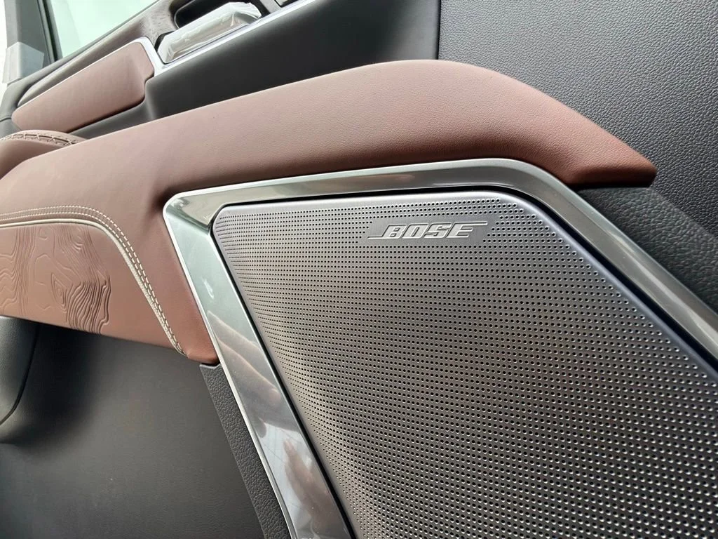 New 2026 Sterling Metallic GMC Denali Ultimate image 32